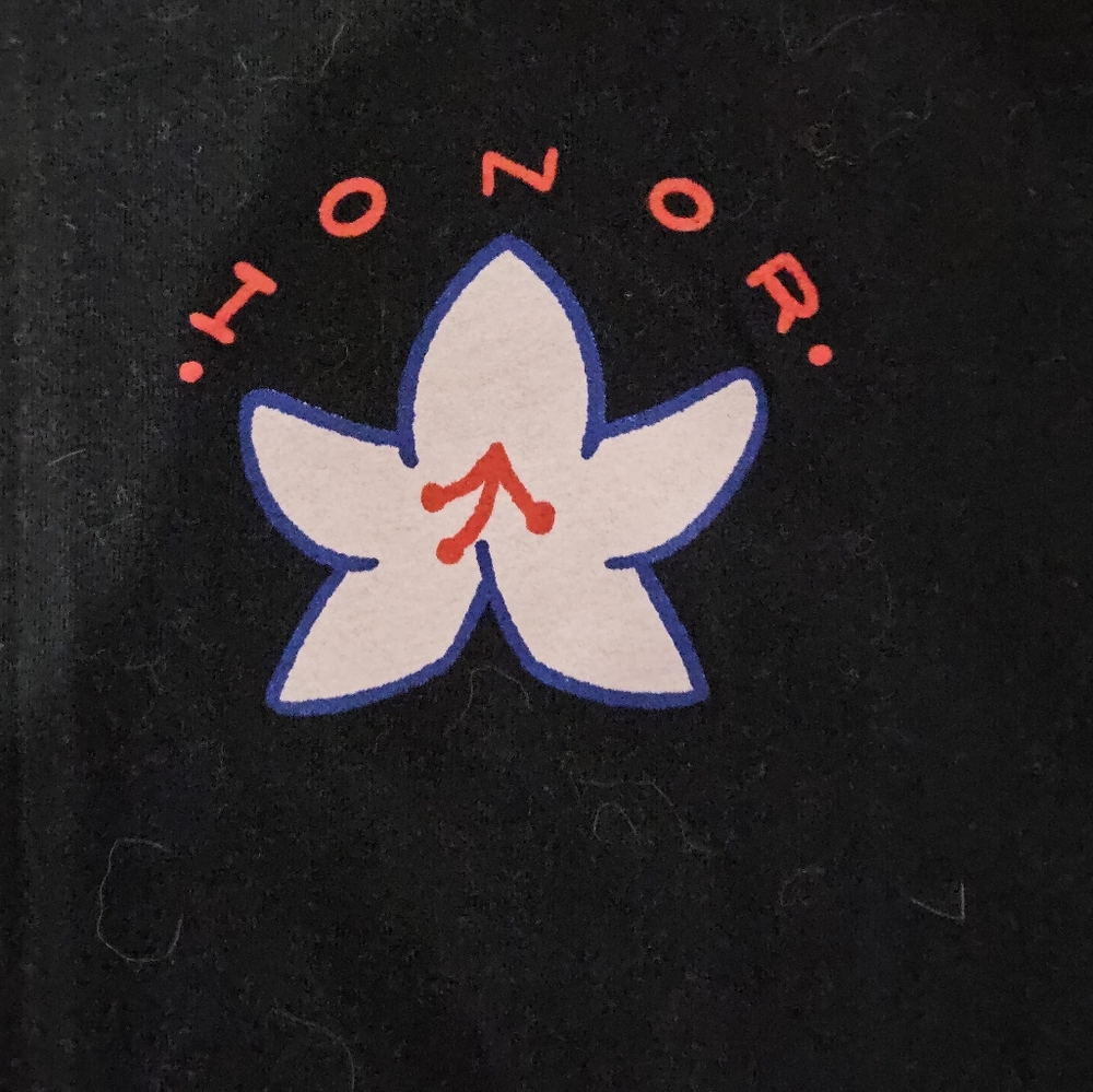 Disney Mulan Daughter Warrior Savior Honor Size Medium Black Short sleeve Tee - Picture 5 of 5